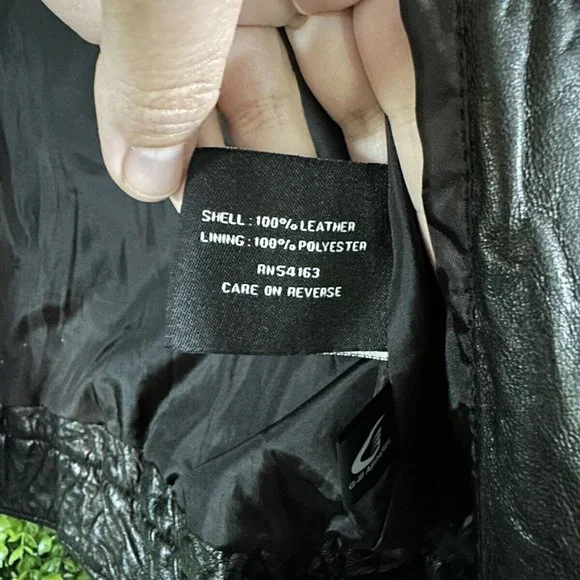 Handmade Upcycled Disney Leather Jacket sz M - Picture 7 of 7